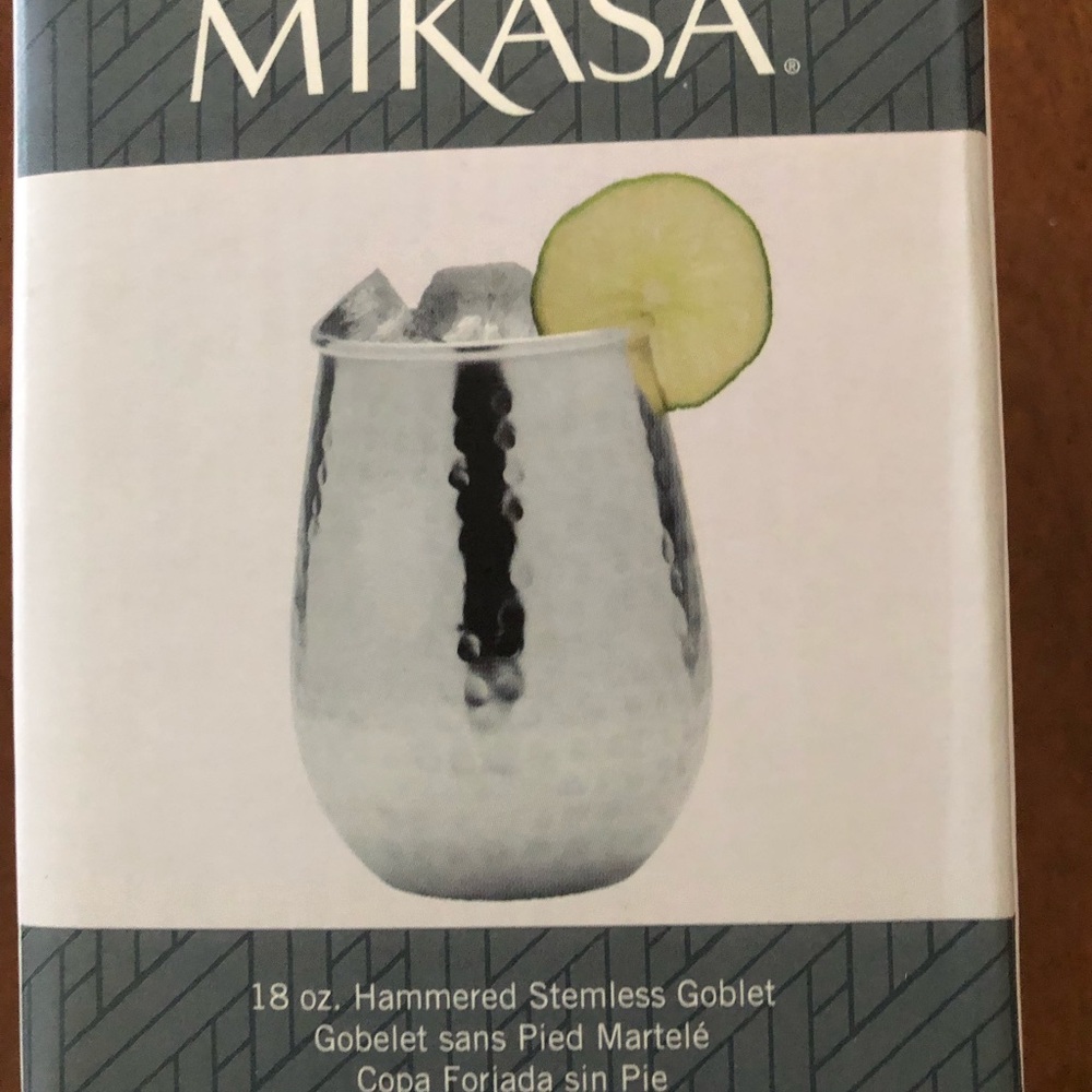 MIKASA 18oz. Hammered stemless silver plated wine goblet